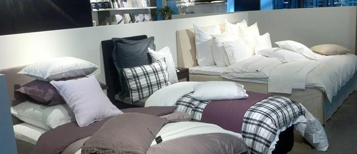 Boxspring Bett mit Set Schattenlicht